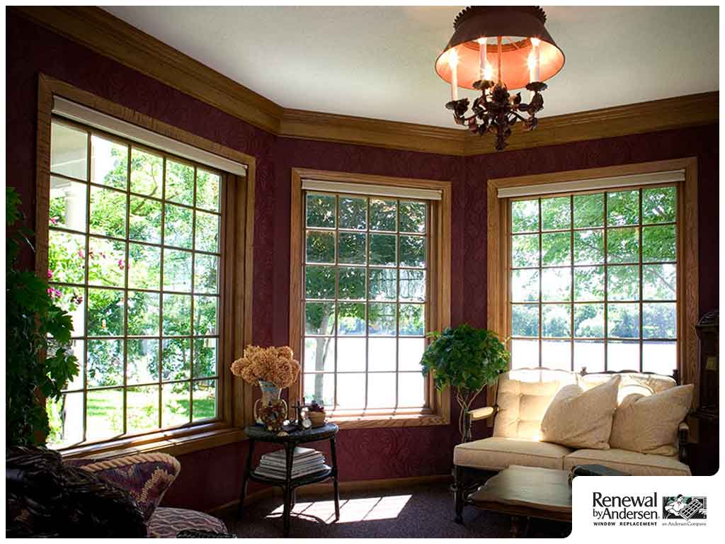 Muntins vs. Mullions: What’s the Difference?